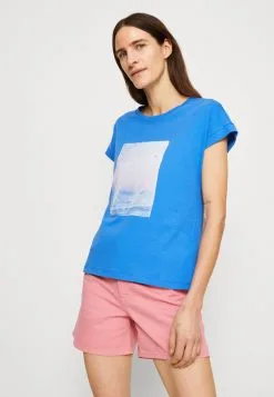 ESPRIT Core Tee - T-Shirts Med Print - Bright Blue 11 ESPRIT Core Tee - T-Shirts Med Print - Bright Blue -ESPRIT Butikk 065a034ec5fa44a990804c0a188aa5ec