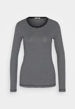 ESPRIT Roundneck Longsleeve - Topper Langermet - Navy 12 ESPRIT Roundneck Longsleeve - Topper Langermet - Navy -ESPRIT Butikk 0ada9bae8a3748eb9da9c1a1e8a4af58