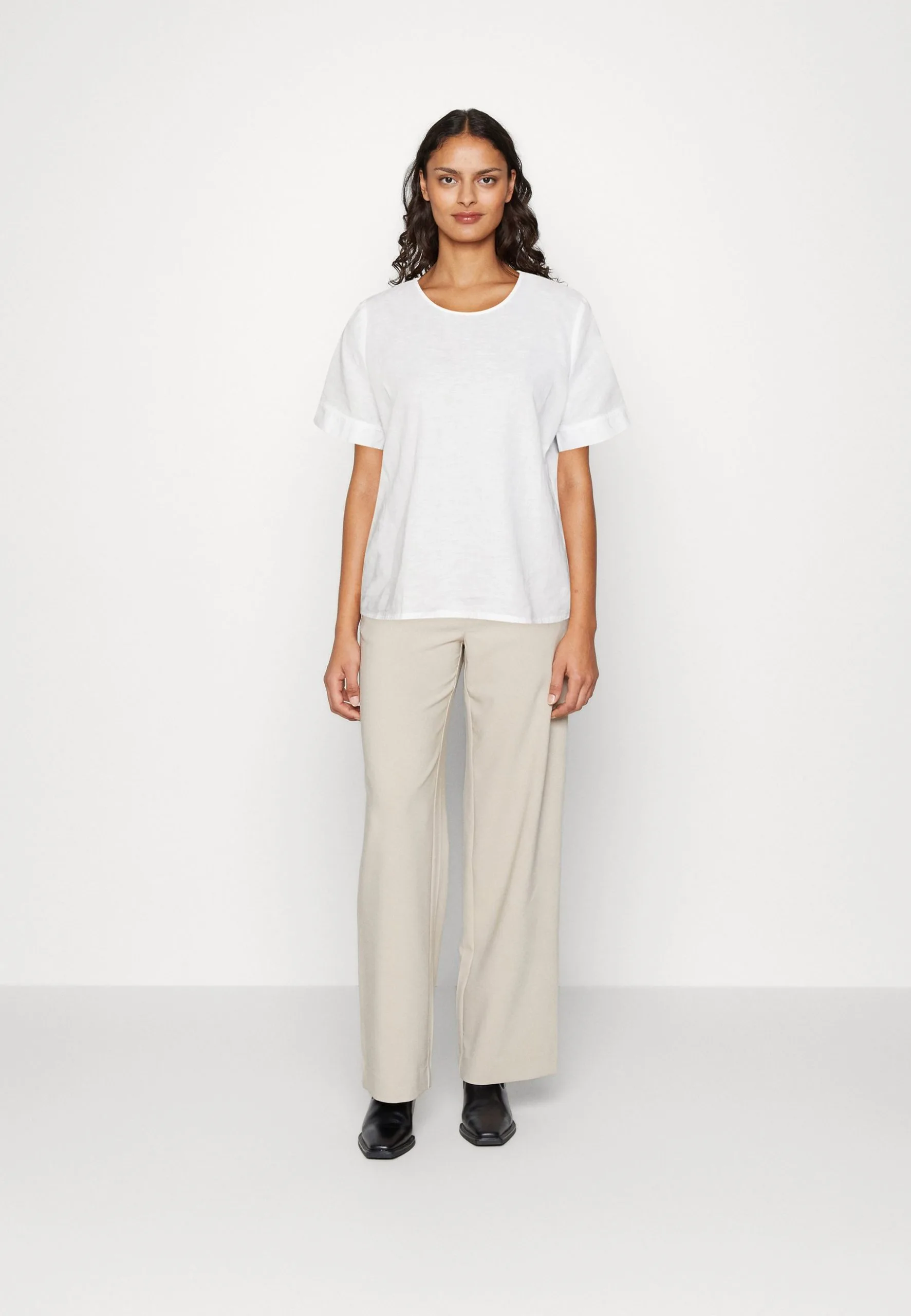 ESPRIT Rn Blou - Bluse - Off-White 4 ESPRIT Rn Blou - Bluse - Off-White - Bilde 2