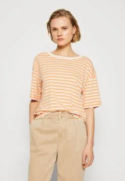 ESPRIT Boxy - T-Shirts Med Print - Orange 11 ESPRIT Boxy - T-Shirts Med Print - Orange -ESPRIT Butikk 120ecadf01e548c59a21f32369e59c02