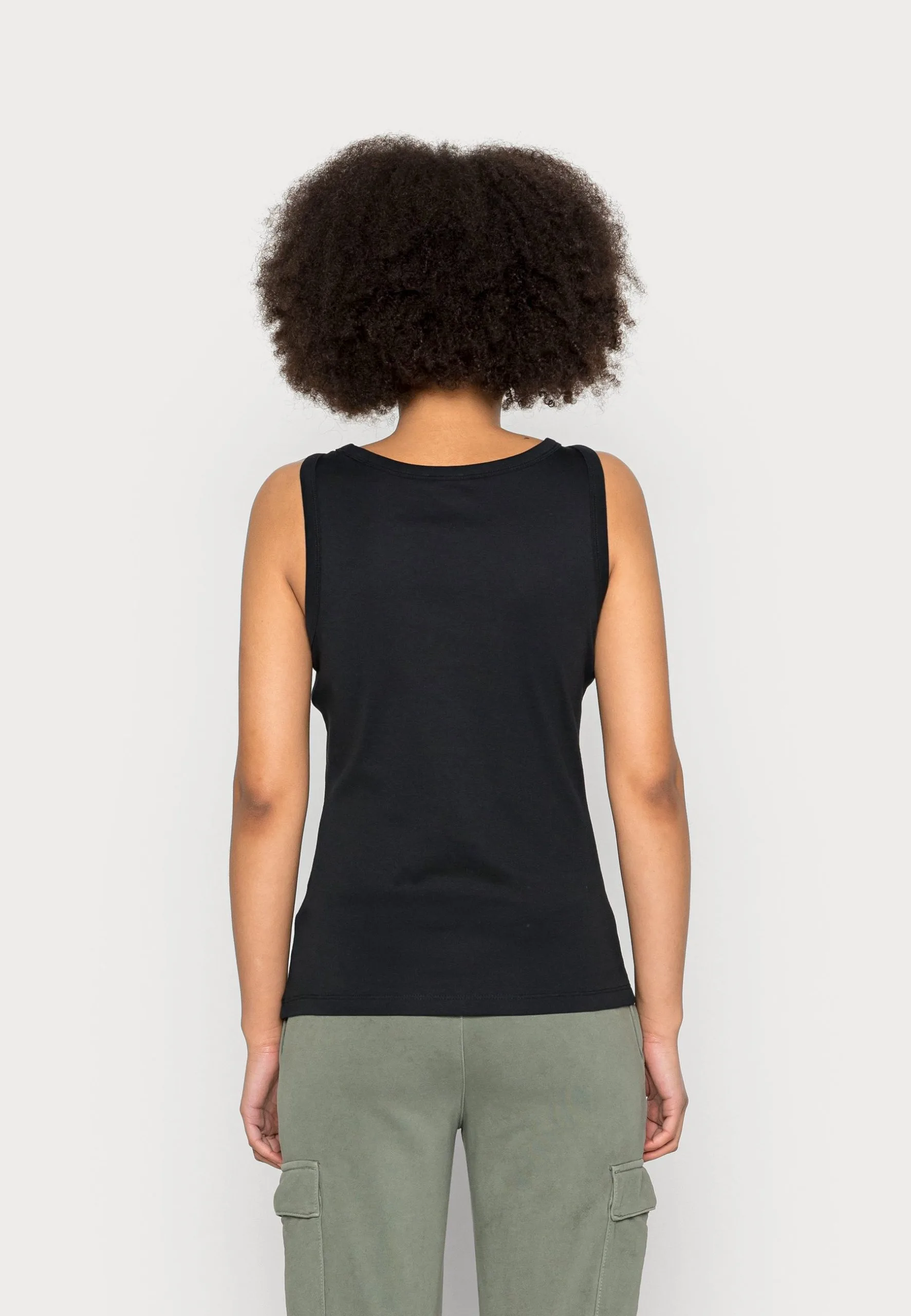 ESPRIT Topper - Black 5 ESPRIT Topper - Black - Bilde 3