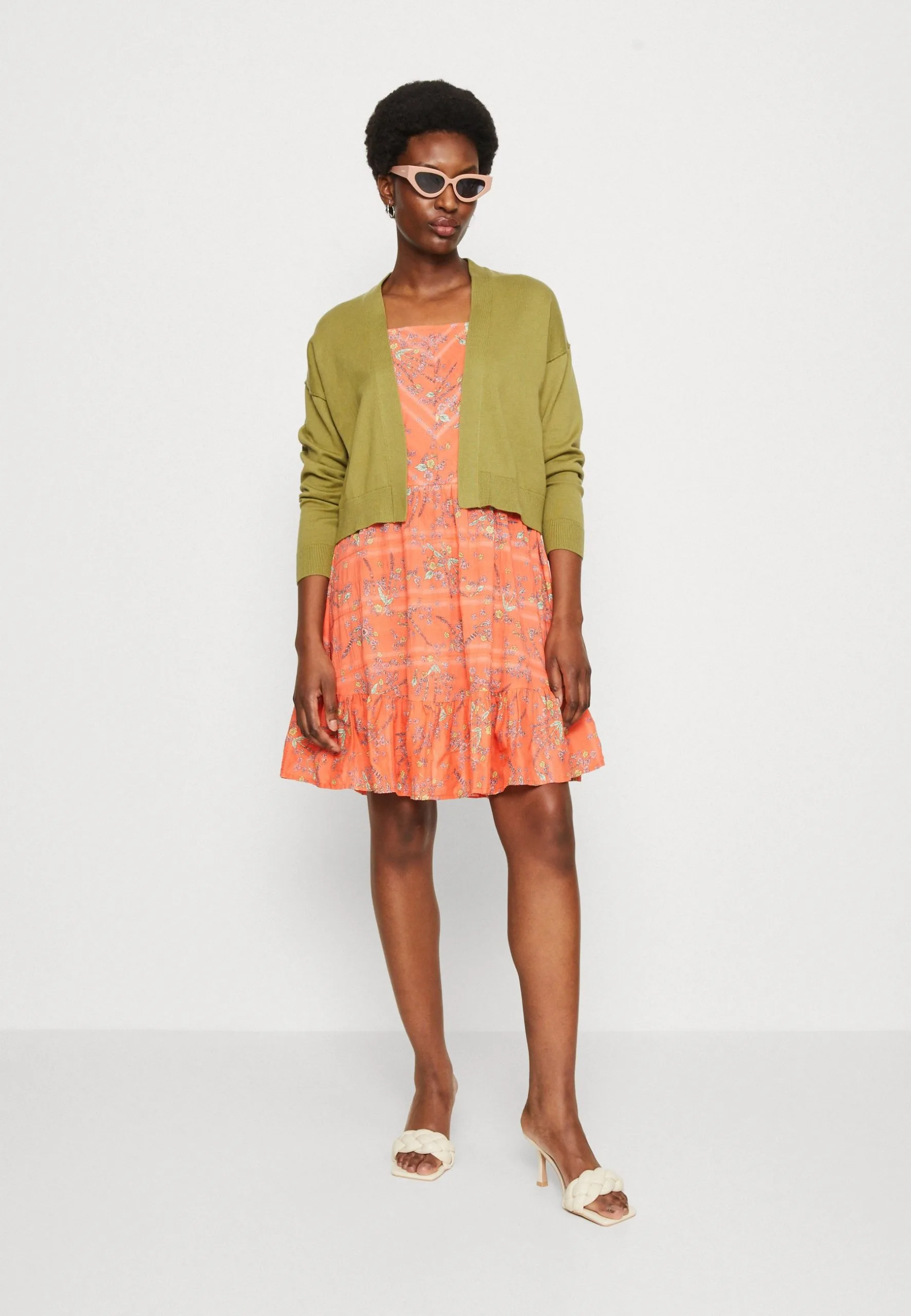 Edc By Esprit Open - Cardigan - Pistachio Green 4 Edc By Esprit Open - Cardigan - Pistachio Green - Bilde 2