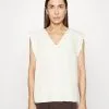 Edc By Esprit Blouse - T-Shirts - Off White -ESPRIT Butikk 17ee63471a24444a88828e36290d680c