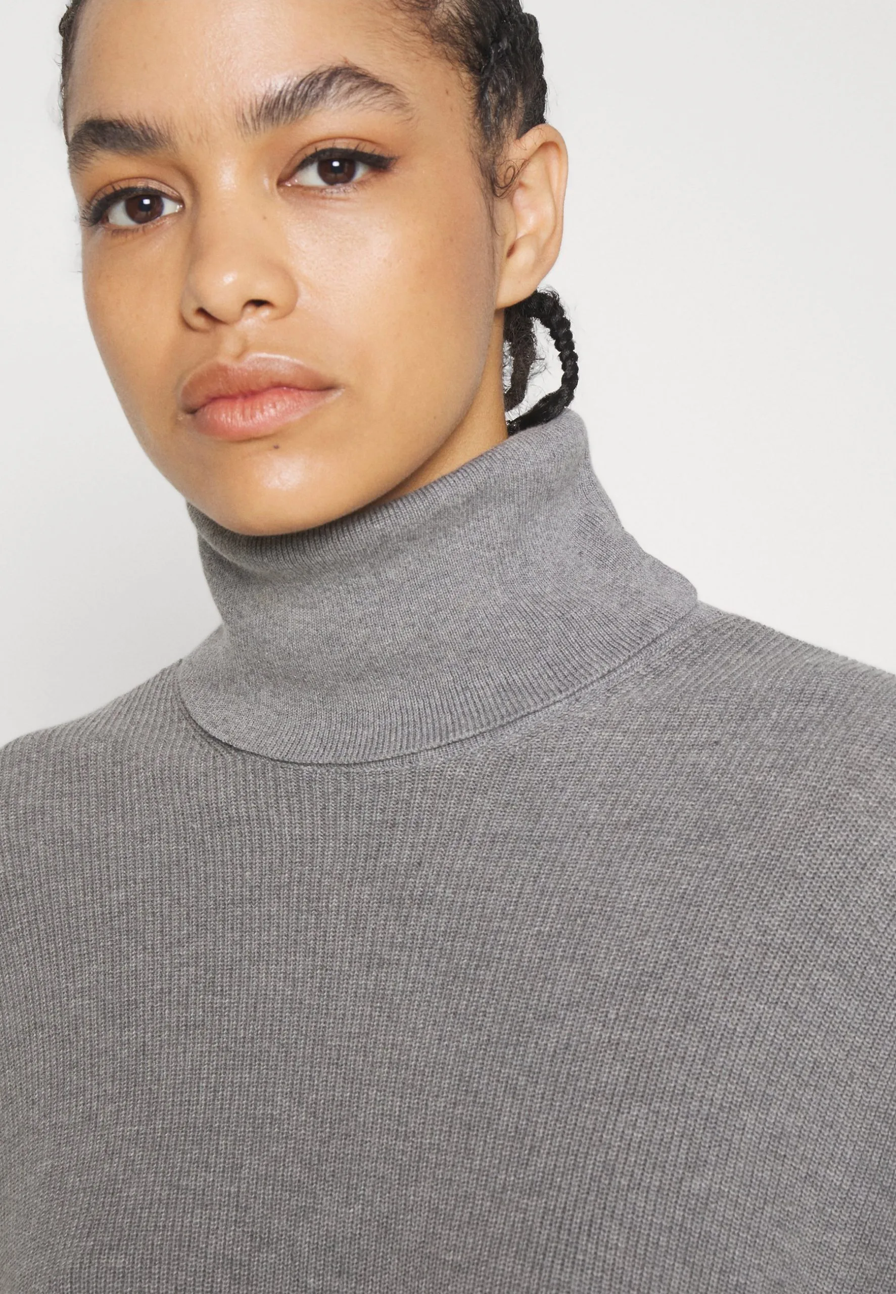 ESPRIT Badwing Rollneck- Strikkegenser - Medium Grey 9 ESPRIT Badwing Rollneck- Strikkegenser - Medium Grey - Bilde 7