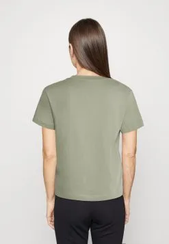 ESPRIT Core - T-Shirts - Light Khaki 10 ESPRIT Core - T-Shirts - Light Khaki -ESPRIT Butikk 1ddd77a0daa04b32be2c13a330e928fb