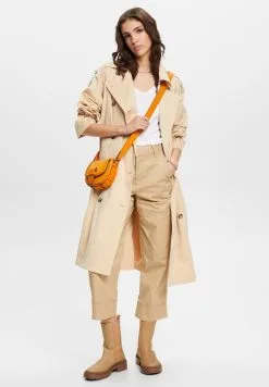 ESPRIT Sticht - T-Shirts - White -ESPRIT Butikk 1eba57e9960343549f19ddab7ecbb98c