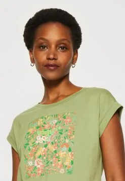 ESPRIT Stitch Detail - T-Shirts Med Print - Pistachio Green -ESPRIT Butikk 1f670173607a4108810287183b38ed77