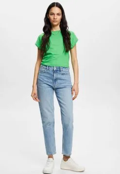 ESPRIT T-Shirts - Green 10 ESPRIT T-Shirts - Green -ESPRIT Butikk 2151407f6f6b499cb5f06e7c1a496b12