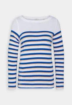 ESPRIT Topper Langermet - White 10 ESPRIT Topper Langermet - White -ESPRIT Butikk 225f539b26fc4255b96854a1c1da3801