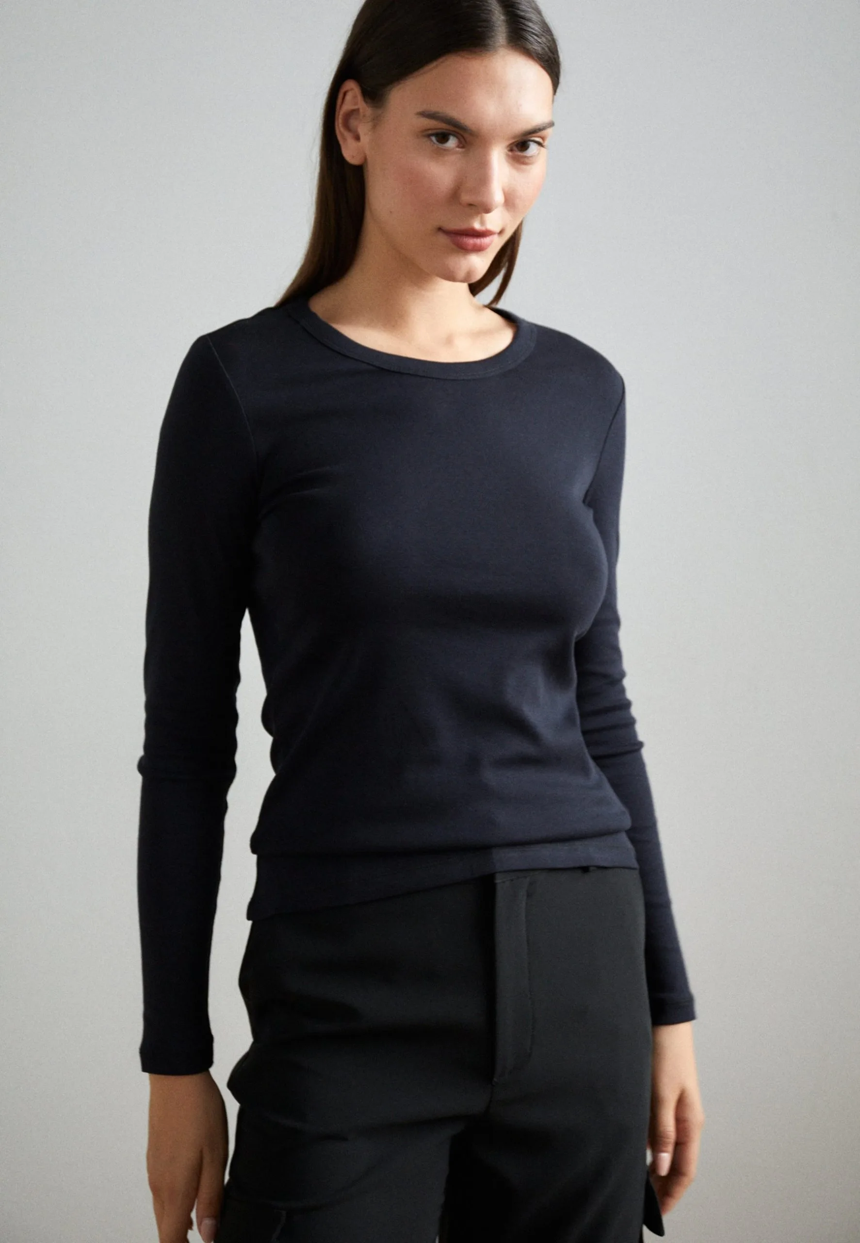 ESPRIT Roundneck - Topper Langermet - Black 3 ESPRIT Roundneck - Topper Langermet - Black
