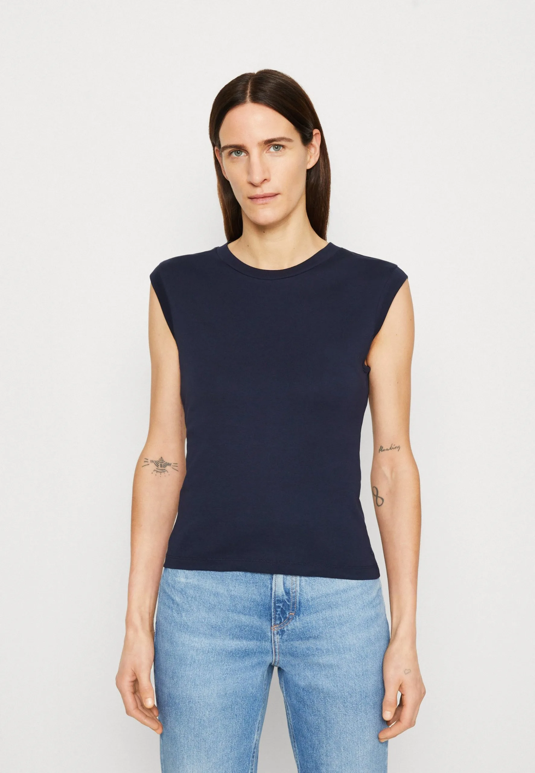 ESPRIT New Shape- T-Shirts - Navy 3 ESPRIT New Shape- T-Shirts - Navy