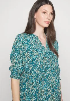 ESPRIT Dress - Kjole - Turquoise 15 ESPRIT Dress - Kjole - Turquoise -ESPRIT Butikk 2c518da05b5845dbbea0f2edac86d58f