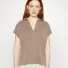 ESPRIT T-Shirts - Taupe -ESPRIT Butikk 30217901abbf4f678e4cf09fa621eb0f