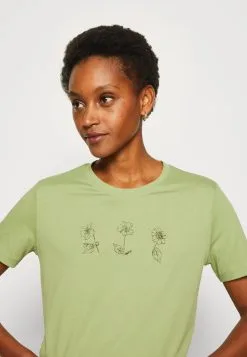 Edc By Esprit Tee- T-Shirts Med Print - Pistachio Green 11 Edc By Esprit Tee- T-Shirts Med Print - Pistachio Green -ESPRIT Butikk 32dc17d262c14c6da9074b6b0ba41391