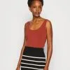 ESPRIT Tank - Topper - Terracotta -ESPRIT Butikk 38028bd9b0a44eb1ac652283be499701