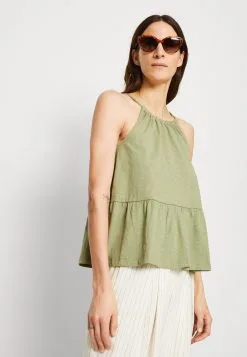 ESPRIT Topper - Light Khaki 11 ESPRIT Topper - Light Khaki -ESPRIT Butikk 3828287bc4ca4bc9801c783f32bd7c2d