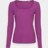 ESPRIT Neck - Topper Langermet - Violet 1 ESPRIT Neck - Topper Langermet - Violet -ESPRIT Butikk 41d4b859ba5a47b9a3c81d8ac080651b