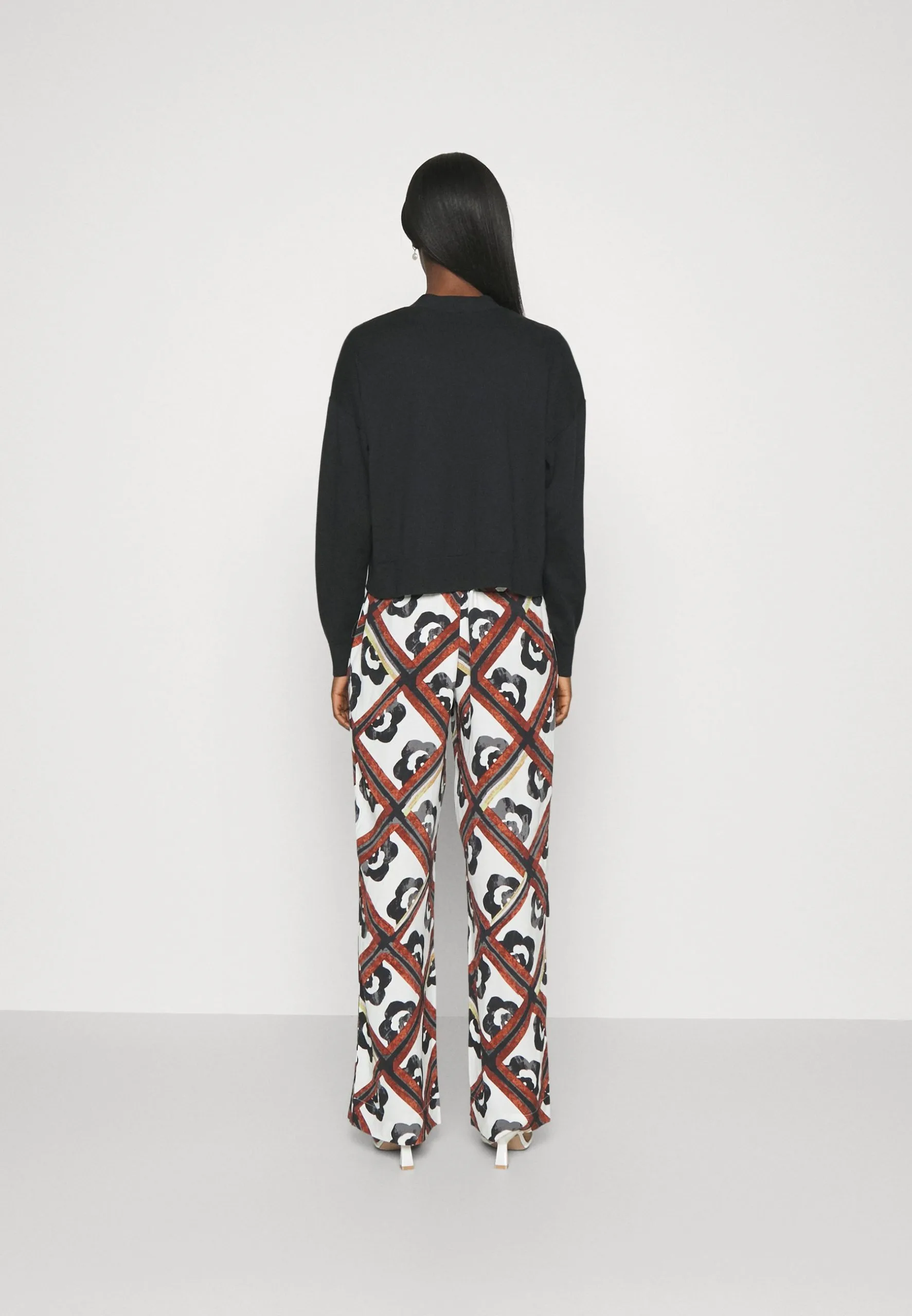 Edc By Esprit Open- Cardigan - Black 5 Edc By Esprit Open- Cardigan - Black - Bilde 3