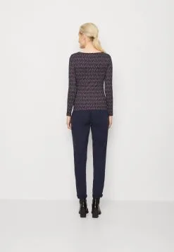 ESPRIT Gather - Topper Langermet - Navy 10 ESPRIT Gather - Topper Langermet - Navy -ESPRIT Butikk 48420f0d95114d348f2a38c871335114