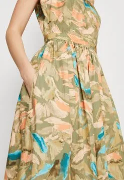 ESPRIT Dress - Kjole - Light Khaki 13 ESPRIT Dress - Kjole - Light Khaki -ESPRIT Butikk 488420b49a724e8a9d9b2636b2ad161f