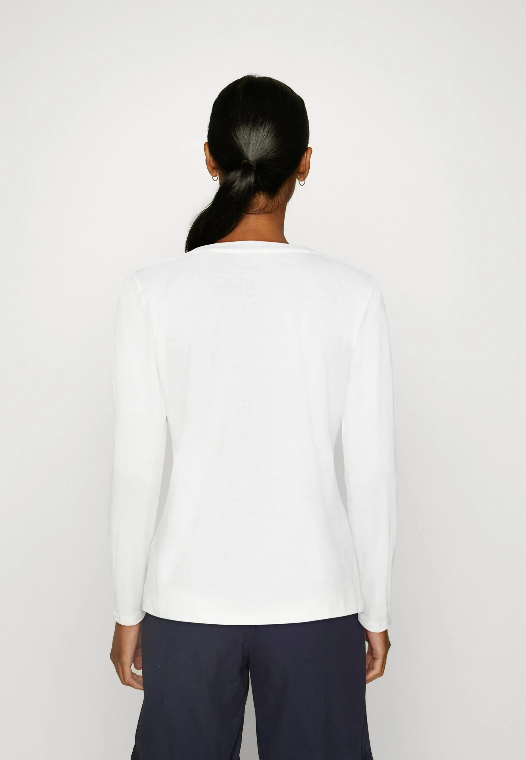 ESPRIT Single - Topper Langermet - Off White 5 ESPRIT Single - Topper Langermet - Off White - Bilde 3