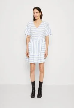 Edc By Esprit Dress - Kjole - Off White