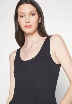 ESPRIT Cve City Dress - Jerseykjole - Black 17 ESPRIT Cve City Dress - Jerseykjole - Black -ESPRIT Butikk 4db88311195d45d9a0a2f475316a94f3