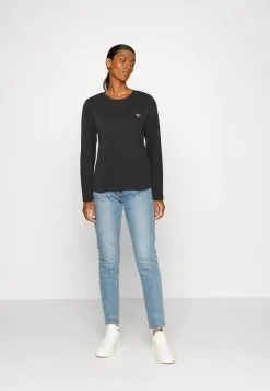 Edc By Esprit Tee - Topper Langermet - Black -ESPRIT Butikk 4e7524fe004c4466bf98821888d2cbf4