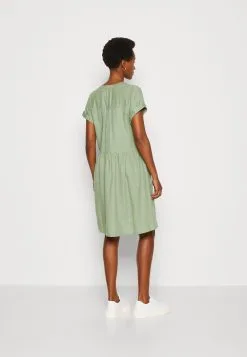 ESPRIT Dress - Kjole - Pale Khaki 10 ESPRIT Dress - Kjole - Pale Khaki -ESPRIT Butikk 4f59845d0f3d4e8abffd67749da3f6f8