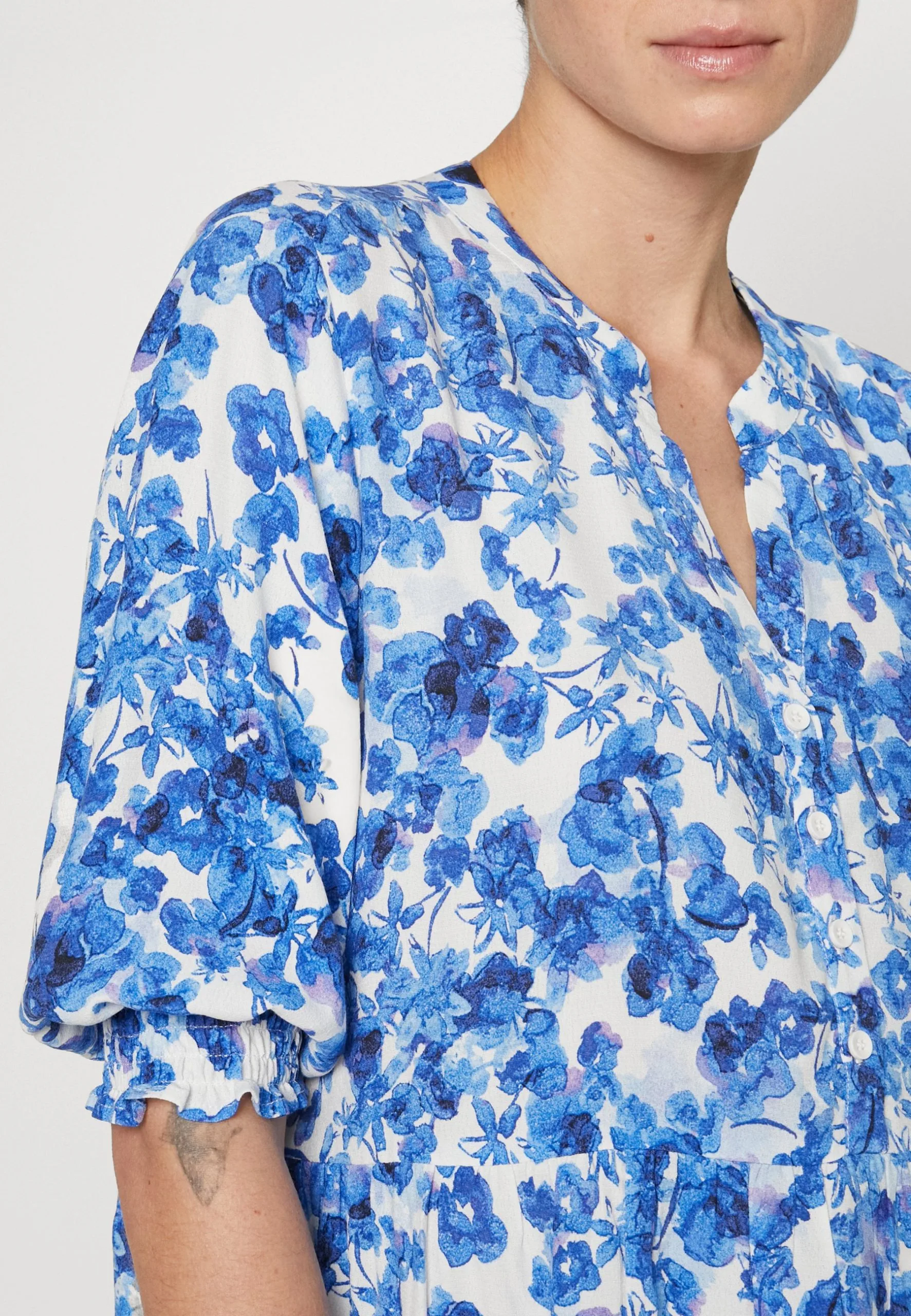 ESPRIT Dress - Kjole - Ice 10 ESPRIT Dress - Kjole - Ice - Bilde 8