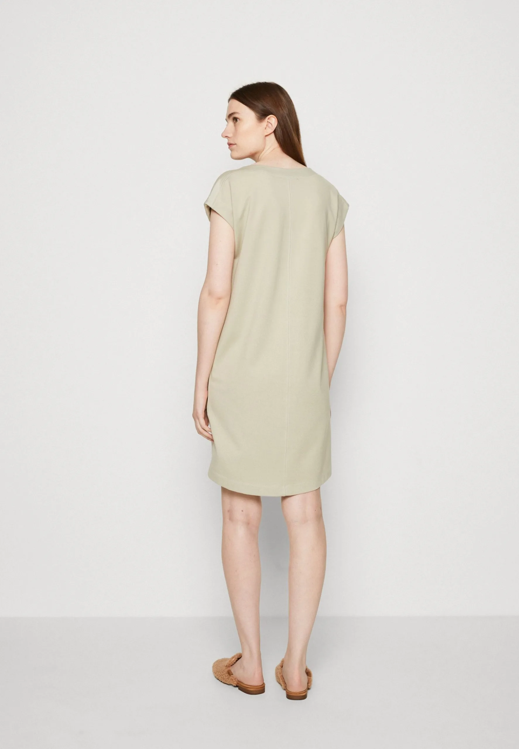 ESPRIT Dress Above Knee - Jerseykjole - Dusty Green 5 ESPRIT Dress Above Knee - Jerseykjole - Dusty Green - Bilde 3