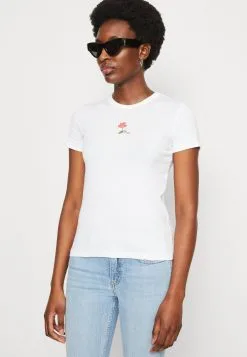 Edc By Esprit Aw- T-Shirts Med Print - White 11 Edc By Esprit Aw- T-Shirts Med Print - White -ESPRIT Butikk 5af32a64b50b456bbccafb53d9a9918a