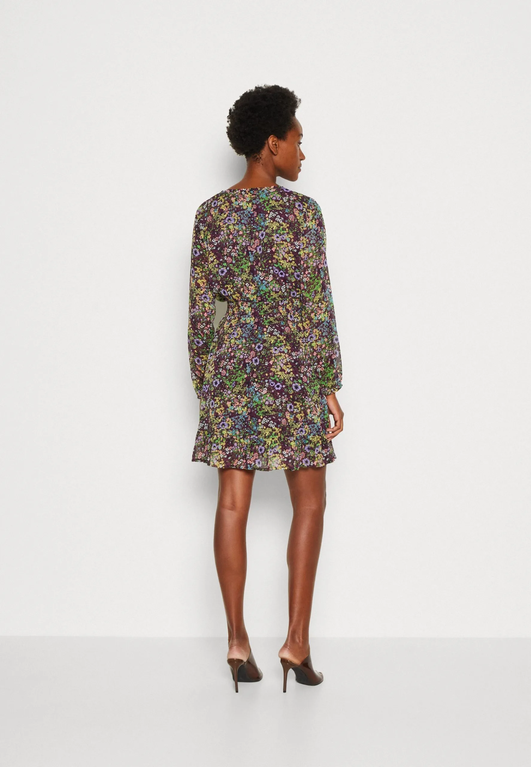 Edc By Esprit Dress - Kjole - Dark Purple 5 Edc By Esprit Dress - Kjole - Dark Purple - Bilde 3