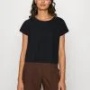 Edc By Esprit Pleat - T-Shirts - Black 1 Edc By Esprit Pleat - T-Shirts - Black -ESPRIT Butikk 5e3524989bfa4e2485772a4ad7e605d7