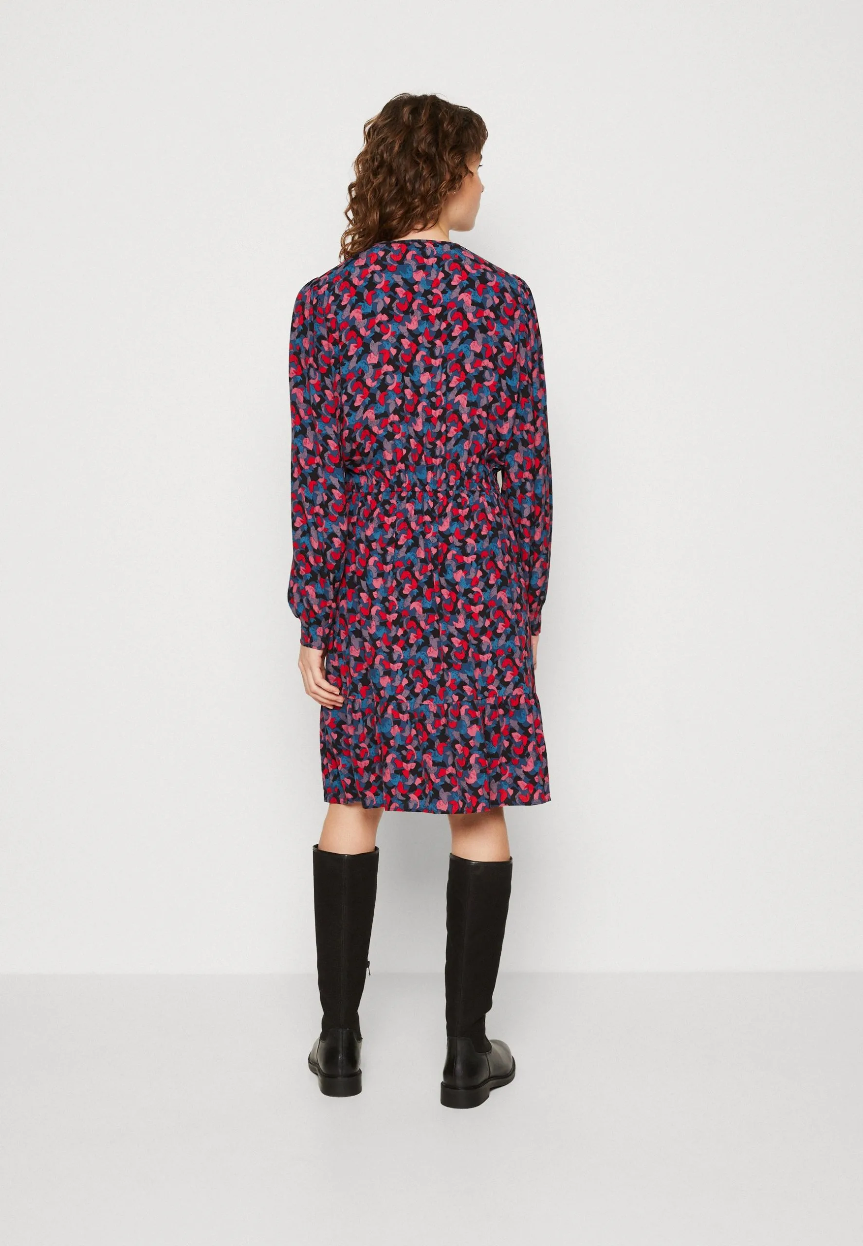 ESPRIT Tie - Kjole - Pink 5 ESPRIT Tie - Kjole - Pink - Bilde 3