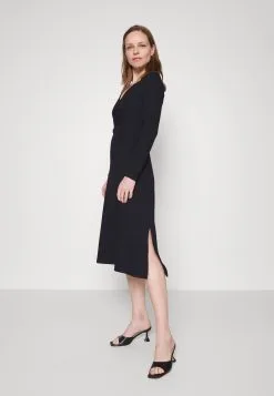 ESPRIT Bubble Dress - Kjole - Black -ESPRIT Butikk 615596adfcaa452b99fad8934dd6328f