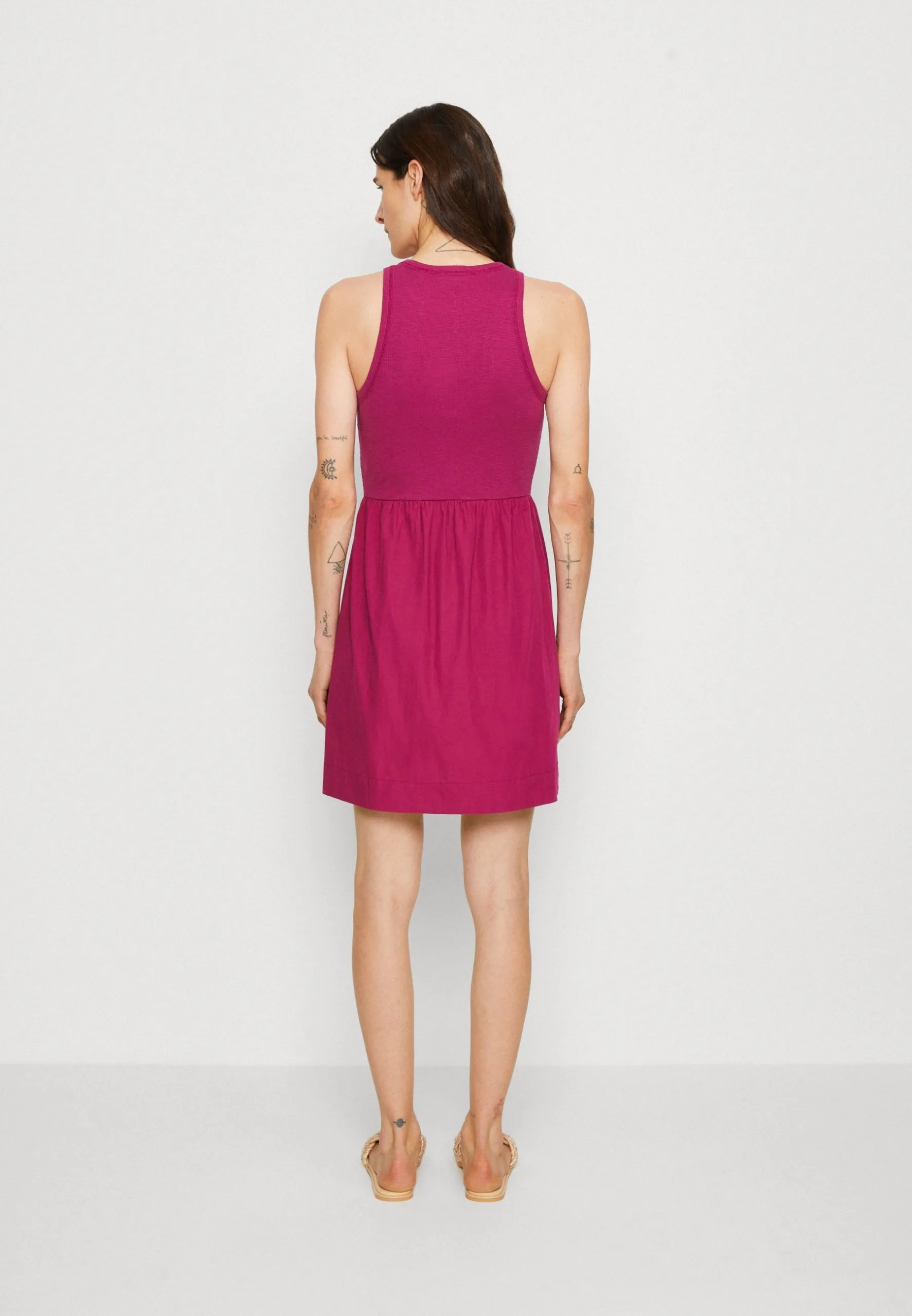 Edc By Esprit Fab Mix Dress - Kjole - Dark Pink 5 Edc By Esprit Fab Mix Dress - Kjole - Dark Pink - Bilde 3