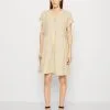 ESPRIT Dress - Kjole - Sand 1 ESPRIT Dress - Kjole - Sand -ESPRIT Butikk 6502c12b2a954d1ea73474abdce5ba03