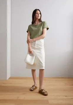 ESPRIT Shimmer Tee - T-Shirts - Light Khaki -ESPRIT Butikk 65179405a6bd414e93f99341c722283b