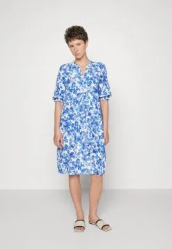 ESPRIT Dress - Kjole - Ice 13 ESPRIT Dress - Kjole - Ice -ESPRIT Butikk 6942e3793194486b9db93a6bbbd6ee01