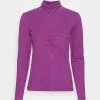 ESPRIT Lslv Peached Sl - Topper Langermet - Violet 1 ESPRIT Lslv Peached Sl - Topper Langermet - Violet -ESPRIT Butikk 6f0d0bb46bdf4d3094db35e89d0ff2c5