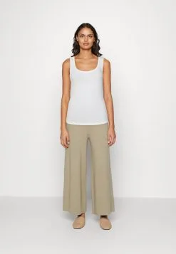 Edc By Esprit Tank Top - Topper - White 10 Edc By Esprit Tank Top - Topper - White -ESPRIT Butikk 730eaf5cdb5945229bb3f48013aeeec4