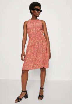 Edc By Esprit Neckholder Dress - Kjole - Coral Orange -ESPRIT Butikk 7f915c8abdf040d6a03c695c599528df