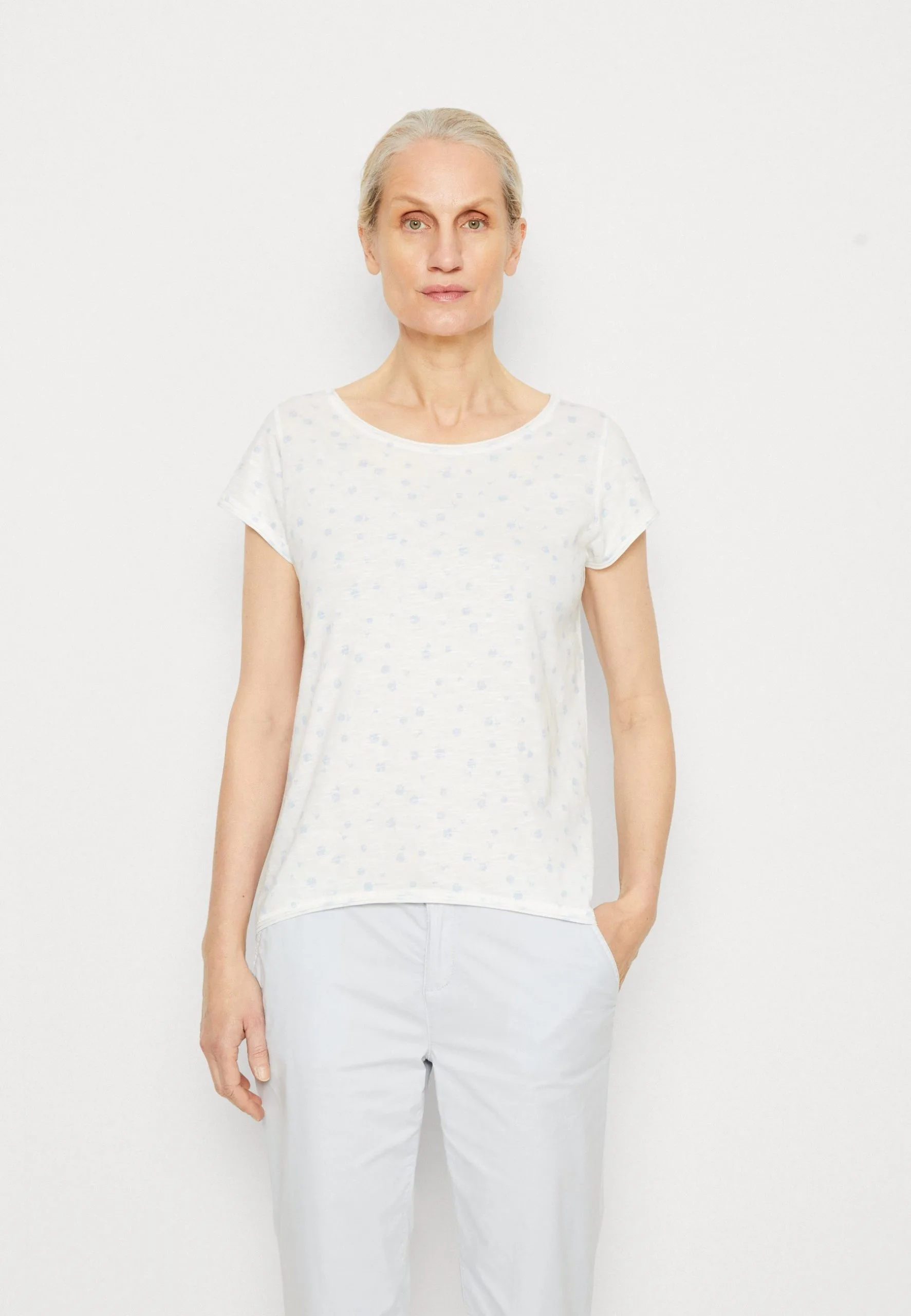 ESPRIT Core - T-Shirts Med Print - Off White 3 ESPRIT Core - T-Shirts Med Print - Off White
