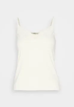 ESPRIT Core Tank - Topper - Ice -ESPRIT Butikk 89327e79632c4c94abd54e1314684f23