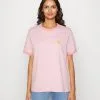 Edc By Esprit Tee - T-Shirts Med Print - Pink 2 Edc By Esprit Tee - T-Shirts Med Print - Pink -ESPRIT Butikk 8b838c05b8e64f4e88250e3f5f80a17a