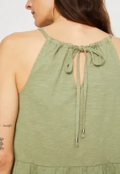 ESPRIT Topper - Light Khaki 13 ESPRIT Topper - Light Khaki -ESPRIT Butikk 91997c75ca404b998efac56be086ec3e