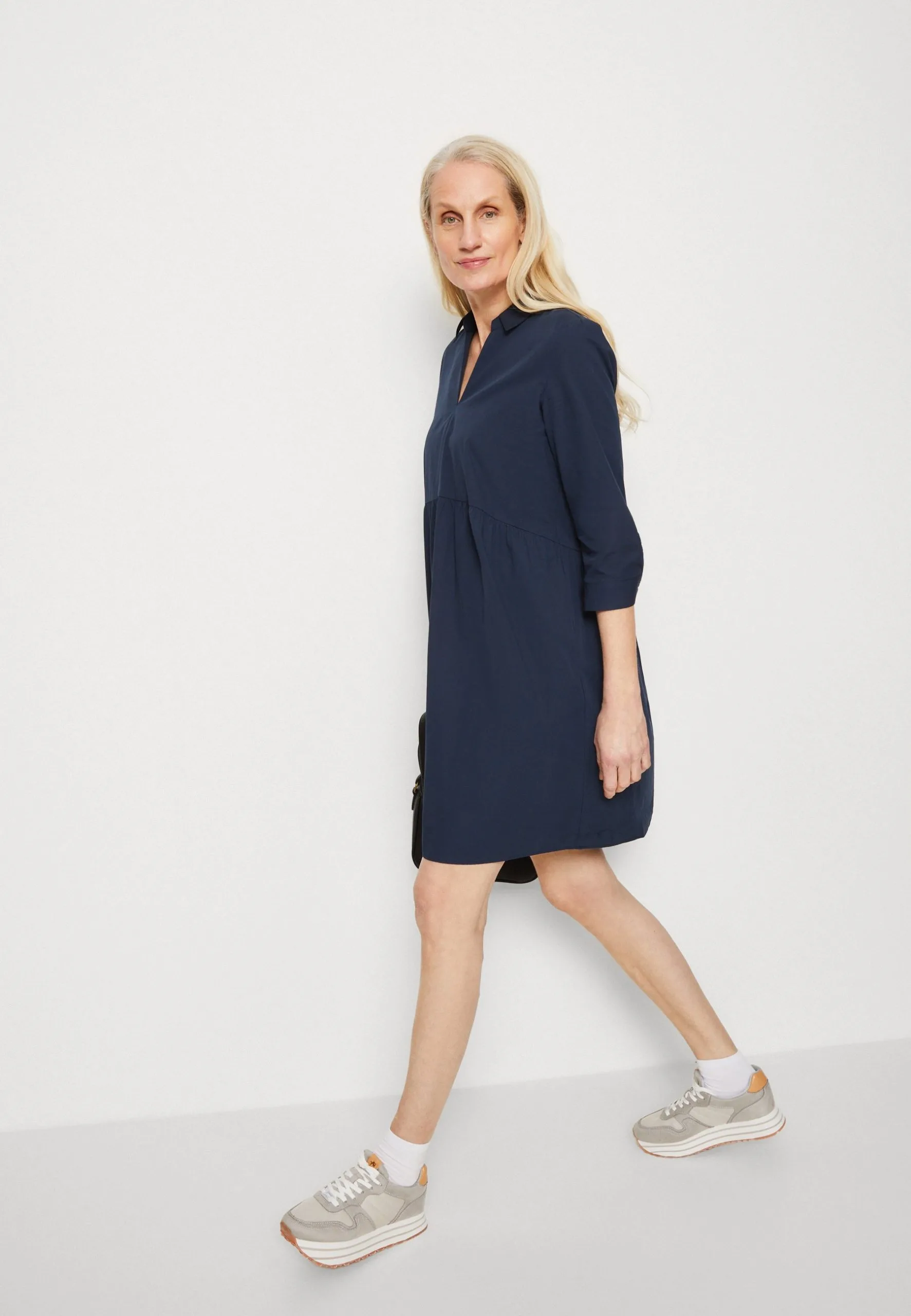 ESPRIT Dresses Light - Kjole - Navy 6 ESPRIT Dresses Light - Kjole - Navy - Bilde 4