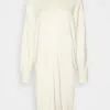 ESPRIT Mockneck Dress - Strikket Kjole - Ice 1 ESPRIT Mockneck Dress - Strikket Kjole - Ice -ESPRIT Butikk 96691c5a557f46d585a9938b40d2d138