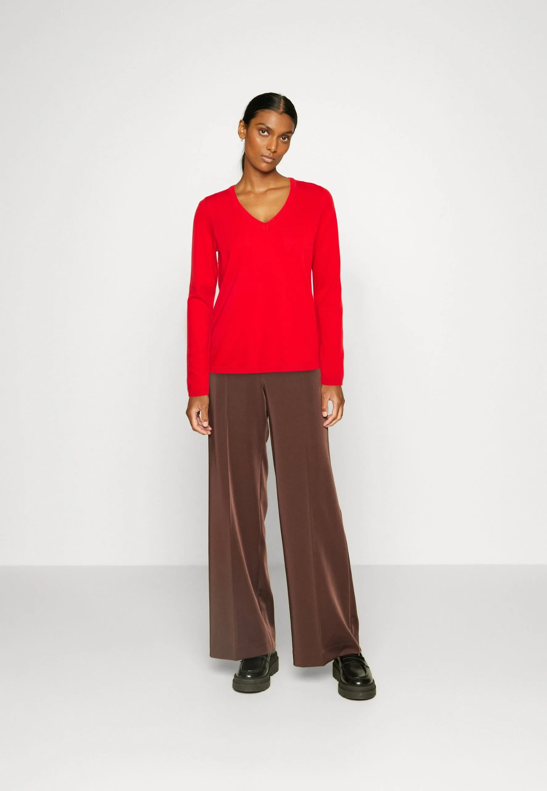 Edc By Esprit V-Neck - Strikkegenser - Red 4 Edc By Esprit V-Neck - Strikkegenser - Red - Bilde 2